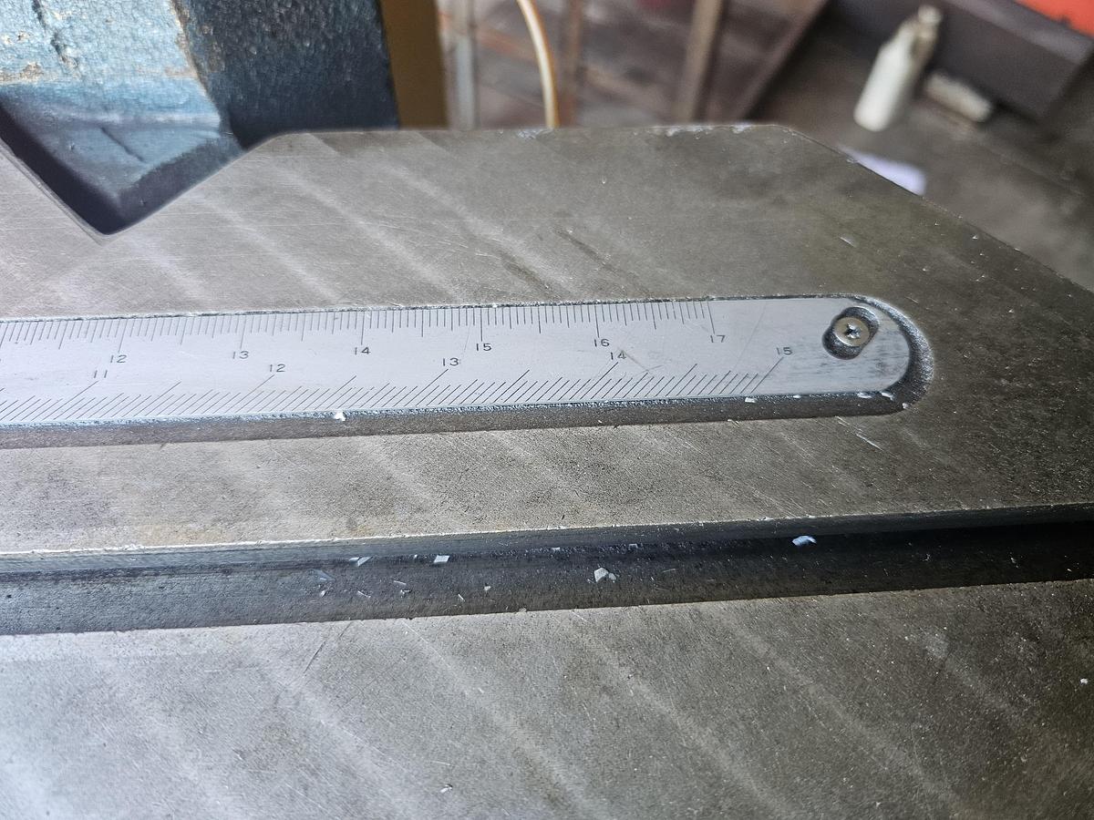 Used 10 Ton Amada CS-220 Hydraulic Corner Notcher 1/8" x 8-5/8", Foot Pedal Control