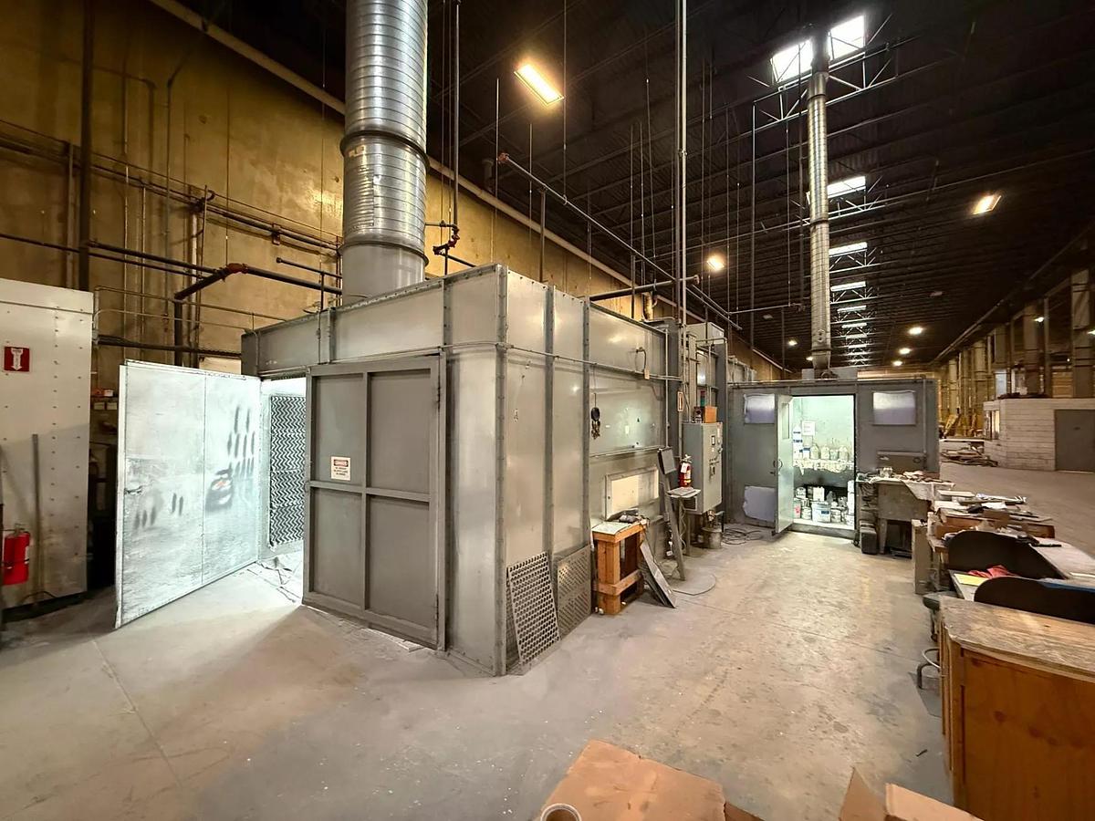 Used GFS CDG-1610PSB-30-S-CU-S Crossdraft Spray Booth 16' x 10' x 30' w/Mix Room & Air Makeup Unit 