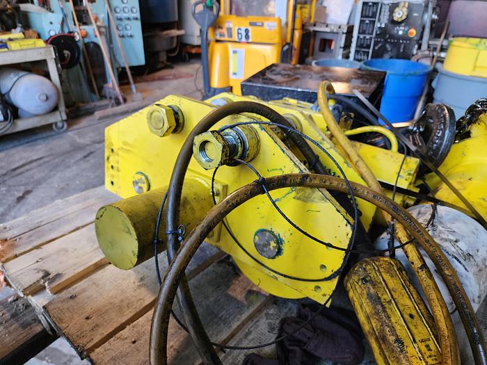 Used 3 Kg Free Standing Top Running Overhead Crane Runway System Capacity: 3 Kg / 6,614 lbs.