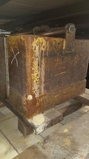 Used Power Grip 5,000# cap. lifting magnet Model#: L8-5G