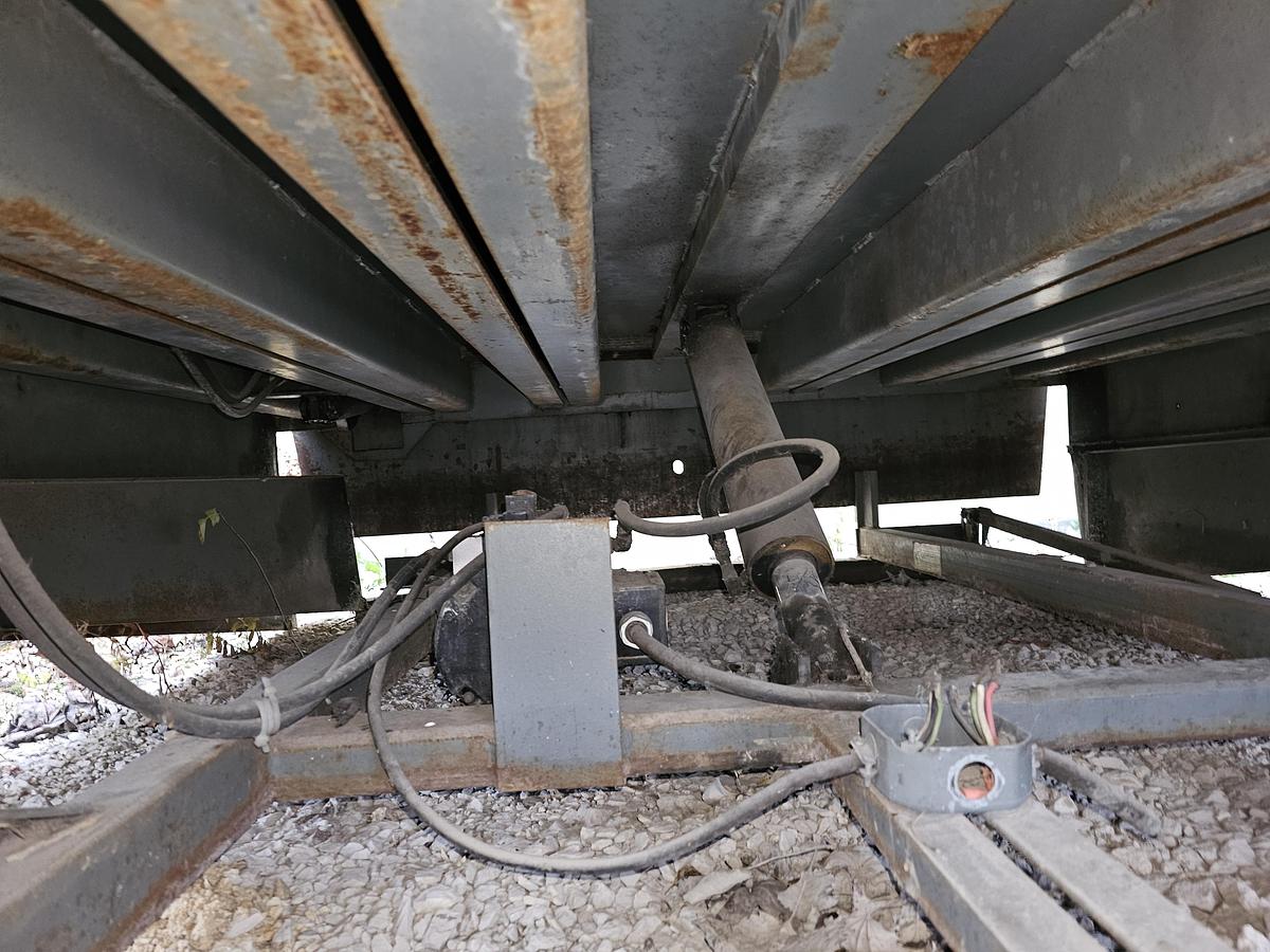 Used Serco 84' x 100" Powered Dock Leveler