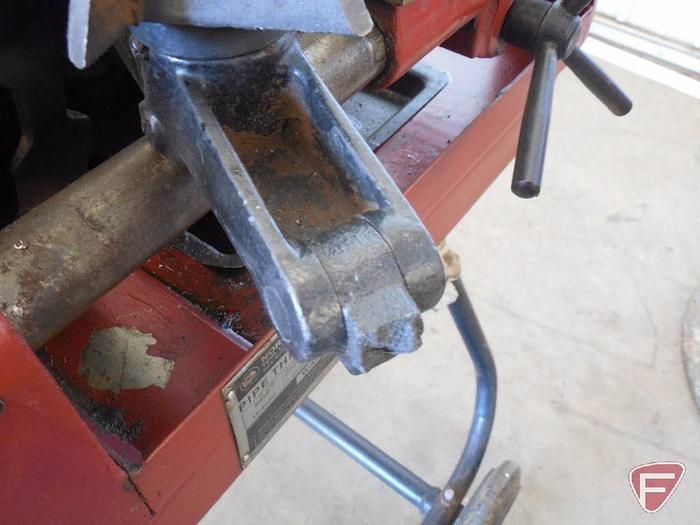 Used 4″ Diameter Pipe Threader by Northern Tool Equipment 1/2″ – 4″ CAPACITY