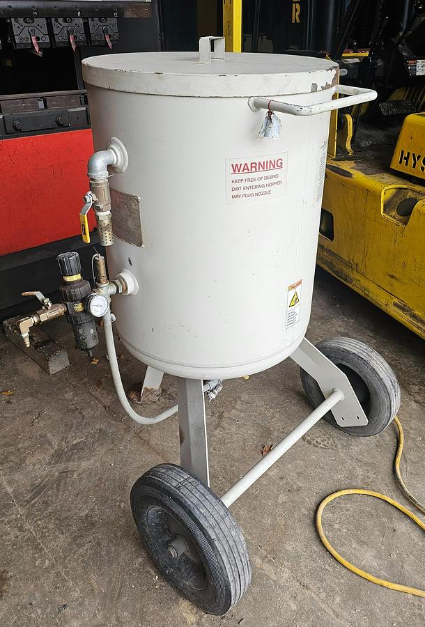 Used 2010 Omax Maxiem 2030 CNC Waterjet Cutting System & Abrasive Blast Hopper