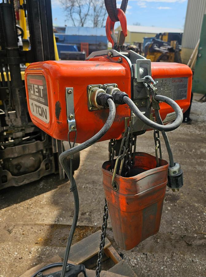 Used 2000# Shop Built 33' Span x 40' Runway Freestanding Bridge Crane & 1 Ton Hoist 