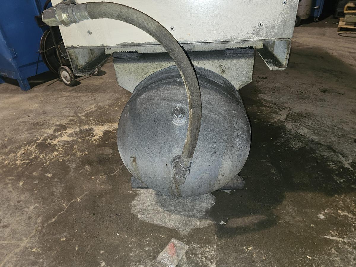 Used Curtis R/S 30 B Rotary Screw Air Compressor A/E-B160 & 120 Gallon Tank 135 CFM @ 125 PSI 