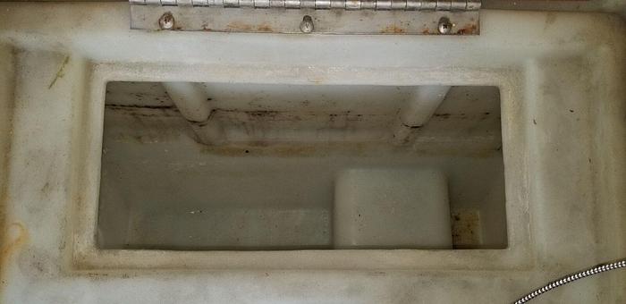 Used Minuteman 265 Walk Behind 24v Floor Scrubber Model #: MC265024