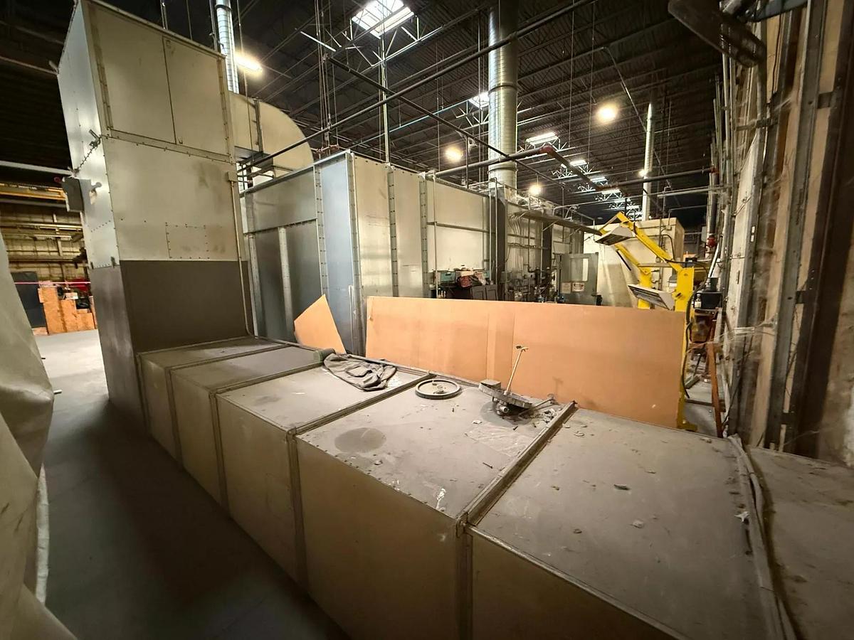 Used GFS CDG-1610PSB-30-S-CU-S Crossdraft Spray Booth 16' x 10' x 30' w/Mix Room & Air Makeup Unit