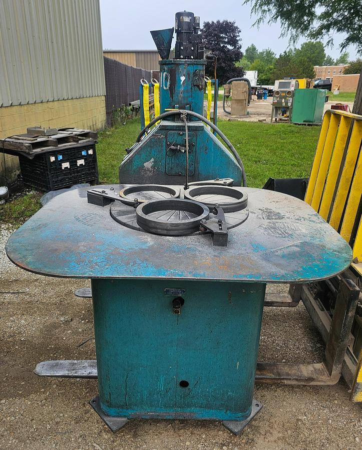 Used Lapmaster 24 Flat Lapping & Polishing Machine, 24" Lap Plate, (3) Rings, S/N C25193