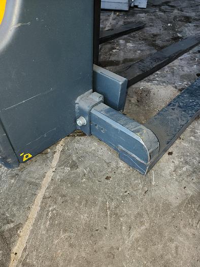 Used 2200# Jungheinrich/Multiton Single Stage "Swift" Series Stacker 24 Volt