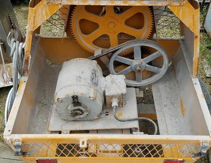 Used Gilson 1 1/2 Bag Ribbon Type Electric Portable Concrete/Mortar Mixer