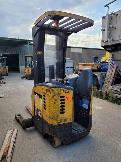 Used Crown RR 5000 Series Electric Reach Truck 4,500 lb Capacity 42” Forks Sideshift
