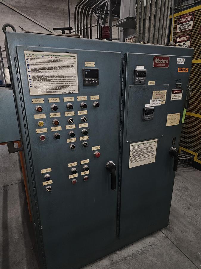 Used Modern Equipment AL-3000 Jet Melter Stack Type Aluminum Smelting Furnace