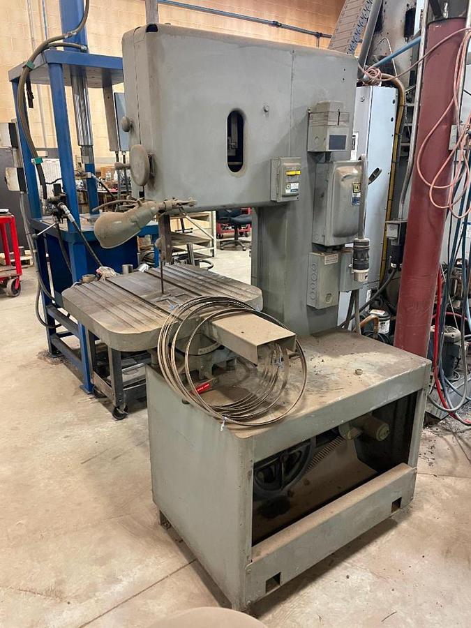 Used 18" Grob 4V-18 Vertical Bandsaw w/RW-B Welder & Air-Hydraulic Feeder Table