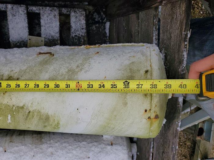 Used 39'' Long x 9'' Diameter Compressed Air Holding Tank