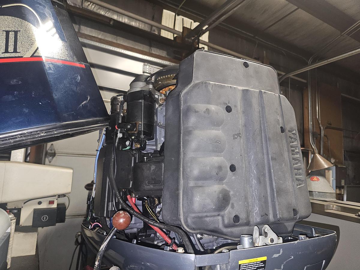 Used Yamaha LX250TXRZ V250 Saltwater Series II OX66 Outboard Marine Engine