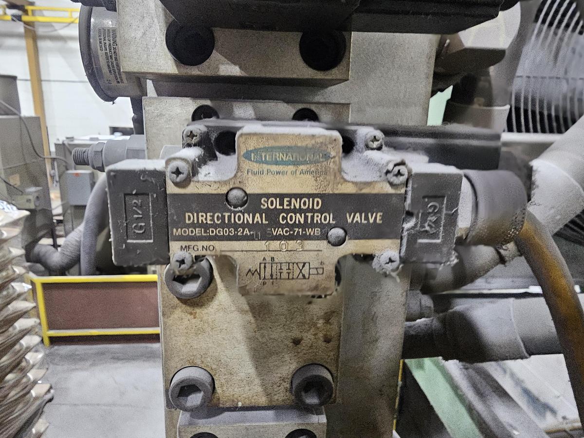 Used 75 Ton Metal Mechanics Hydraulic 4-Post Trim Press