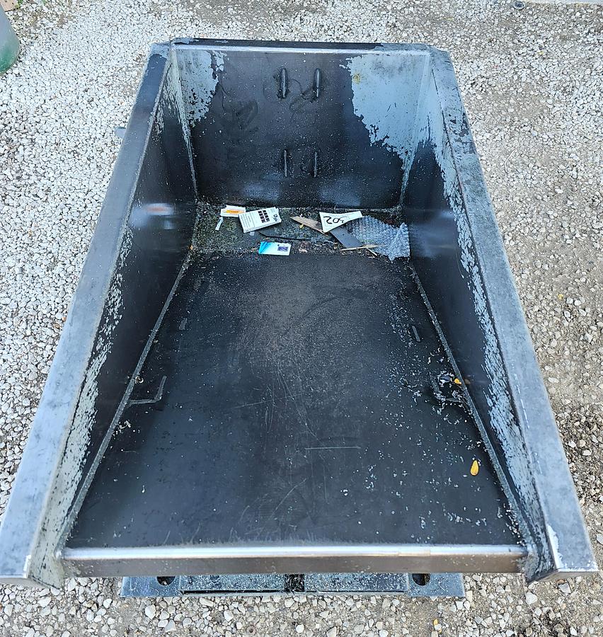 Used 1/4 Cu. Yard Modern Equipment Co. Self Dumping Hopper, 4000 lb Capacity