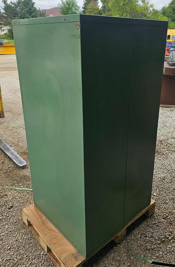 Used 16 Drawer Nu-Era Automator Modular Ball Bearing Tooling Cabinet 28.5" x 28.5" x 60"