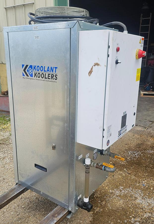 Used 2-Ton Dimplex / Koolant Koolers Air-Cooled Industrial Chiller | WV0-2000-M | 460V