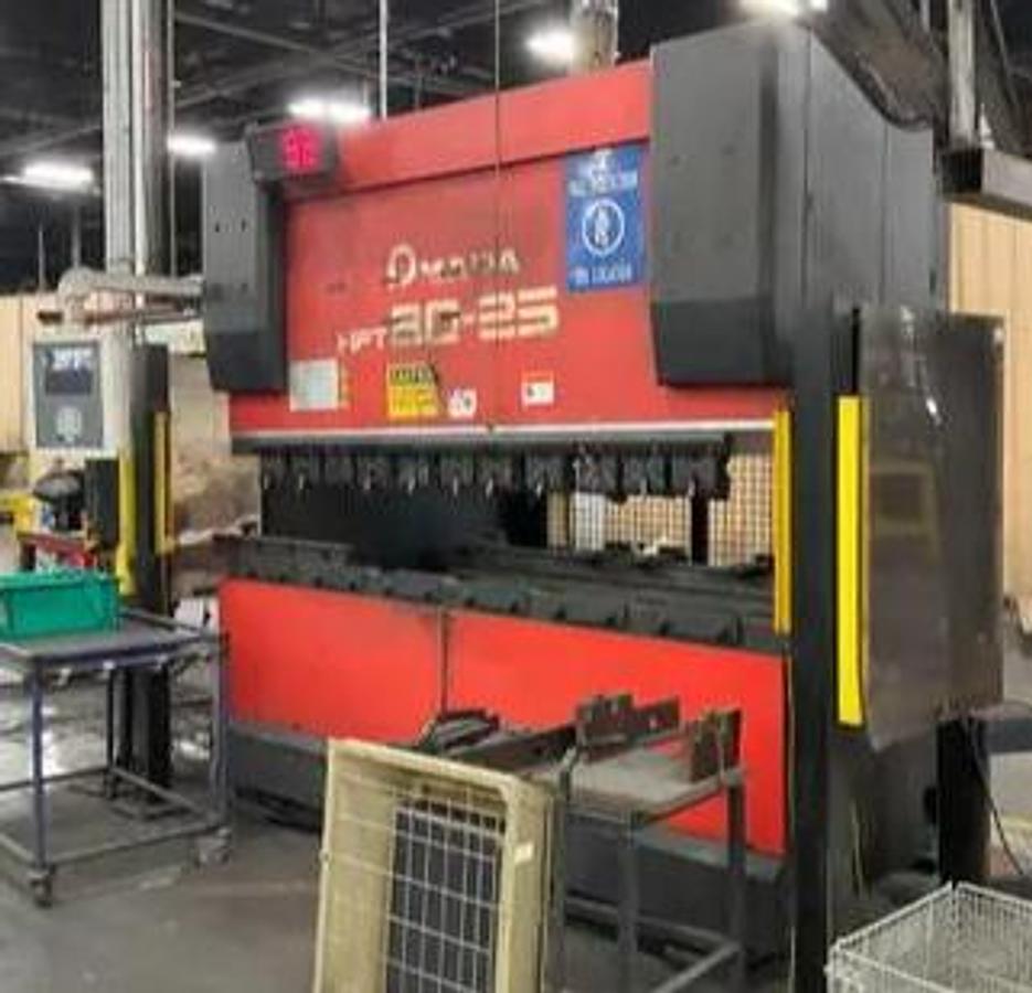 Used 88 Ton x 8' Amada HFT 80-25 S Hydraulic 4 Axis CNC Press Brake