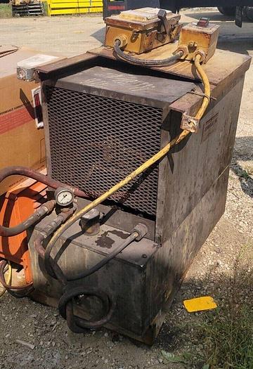Used DYNAFLUX Heavy Duty Welding Water Cooler 230V