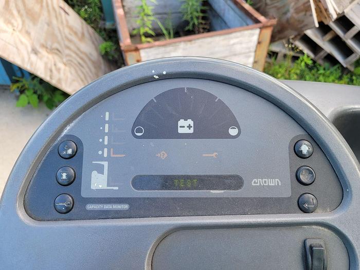 Used Crown RR 5000 Series Electric Reach Truck 4,500 lb Capacity 42” Forks Sideshift