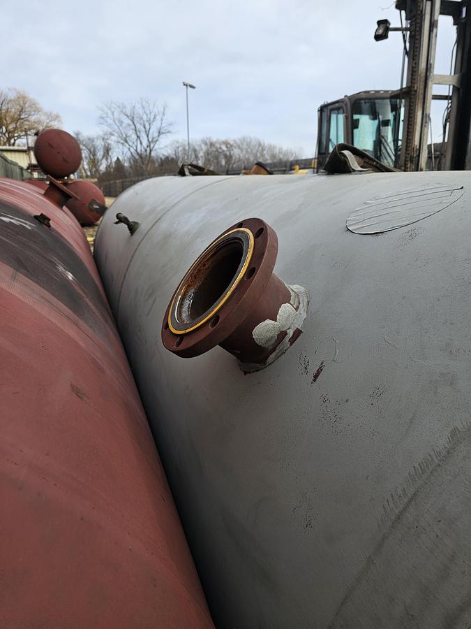 Used 2014 Silvan Industries 2200 Gallon Vertical Compressed Air Receiver Tank 150 PSIG @ 400*F