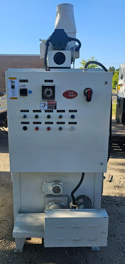 Used New England Oven Model 223 CAB 500°F Industrial Batch Oven – 15 kW – Pristine