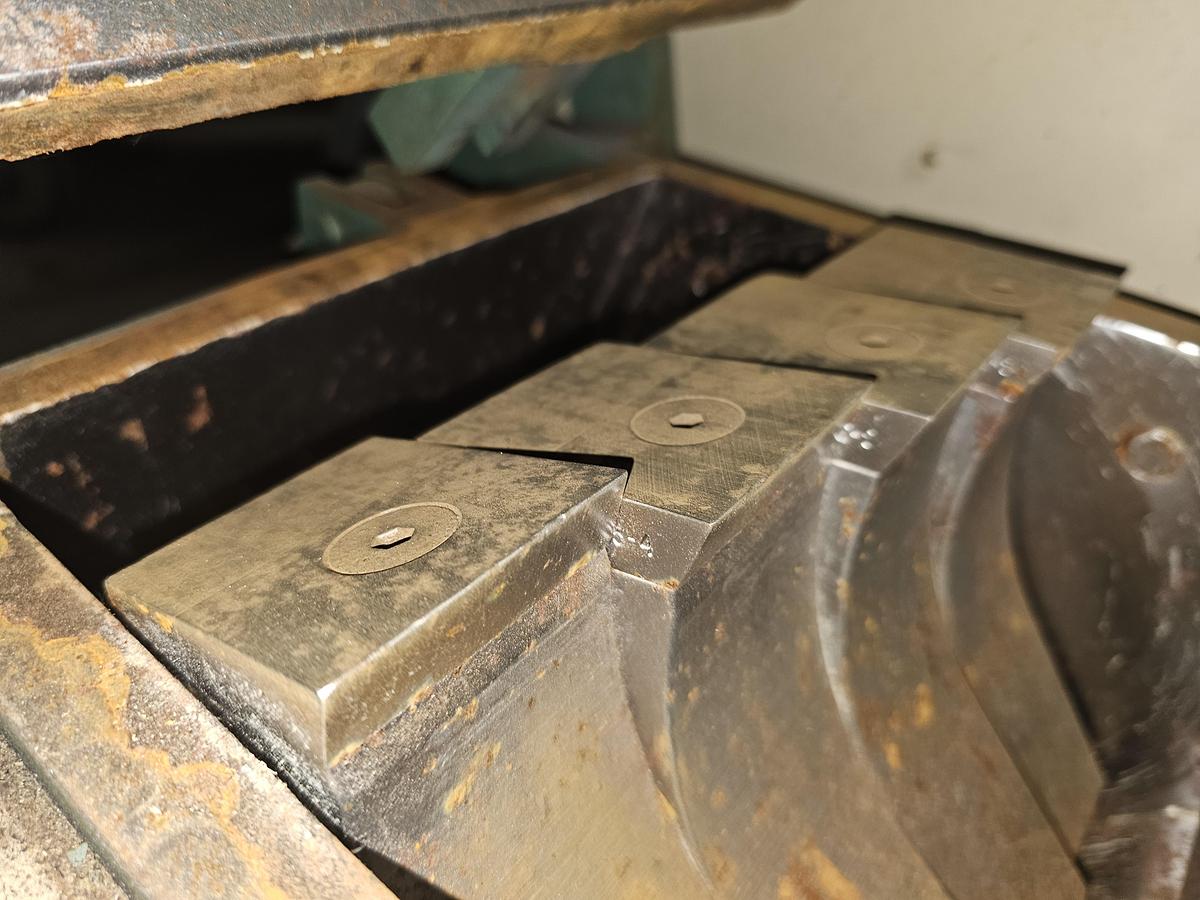Used 5 HP IMS Staggered Blade Granulator | Model LP-88-SC | 1966 | S/N LP86SC0966