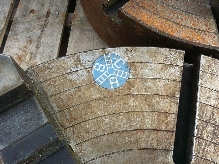 Used 21” 4 Jaw Lathe Chuck SCA, 4” Thick