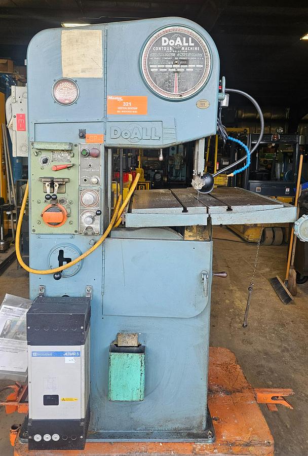 Used 16" Doall 16-3 Variable Speed Vertical Bandsaw, Hydraulic Table & Blade Welder