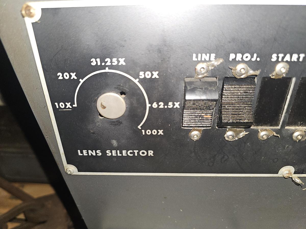 Used 14'' Jones & Lamson "BASIC 14" Optical Comparator w/Quadra-Chek II Control