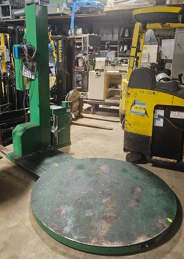 Used Highlight Industries Predator XS Semi-Automatic Stretch Wrapper