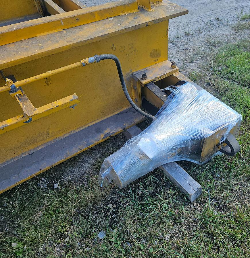 Used 58' Span x 100' Run Uesco 5 Ton Double Girder Freestanding Bridge Crane w/Top Running RM Spacemaster Hoist