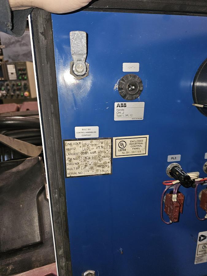 Used Donaldson Torit DWST 6-4 Downflo Workstation | 28,000 CFM | 4-Module Dust Booth