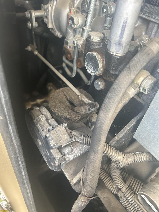 Used 750 KW Generac Gemini Series MD750 Diesel Standby Generator Set - 12.0L Diesel & Fuel Tank