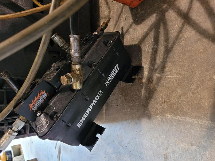 Used 2017 Multi-Precision Detail Manufactured Hydraulic Tombstone Fixture