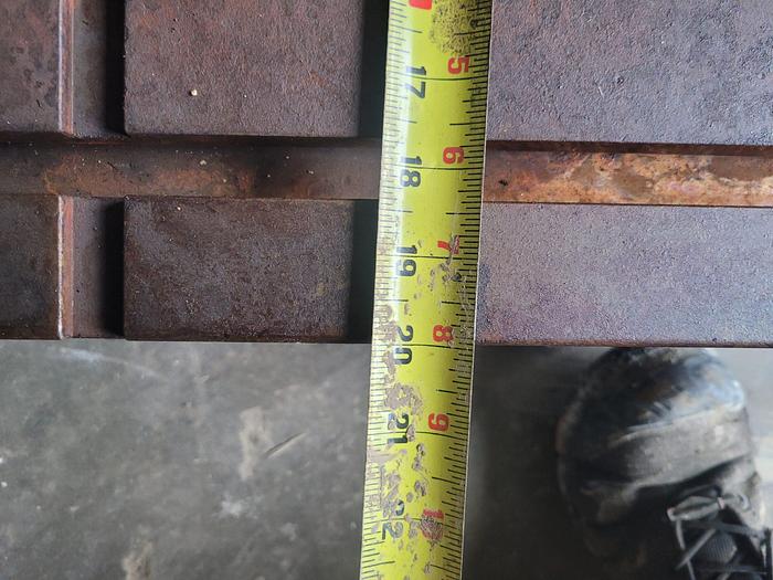 Used 20” x 20” Devlieg Rotary Air Lift Table