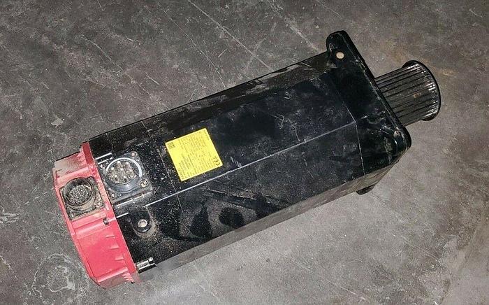 Used Fanuc Type A06B-0153-B077 AC Red Cap Servo Motor 3000/min