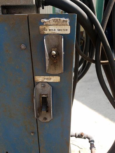 Used 10KVA Miller PortableSpot Welder on Stand w/cooler Model #: MPS-10-AFT