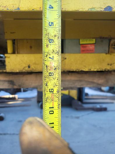 Used 6′ x 4′ Platform Scissor Lift Table Approx. 4000# Capacity 230V, 1 ph