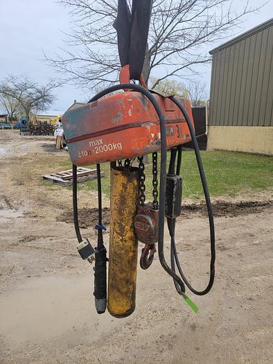Used CM Series 626 2 Ton Electric Chain Hoist 16 FPM Lift Speed