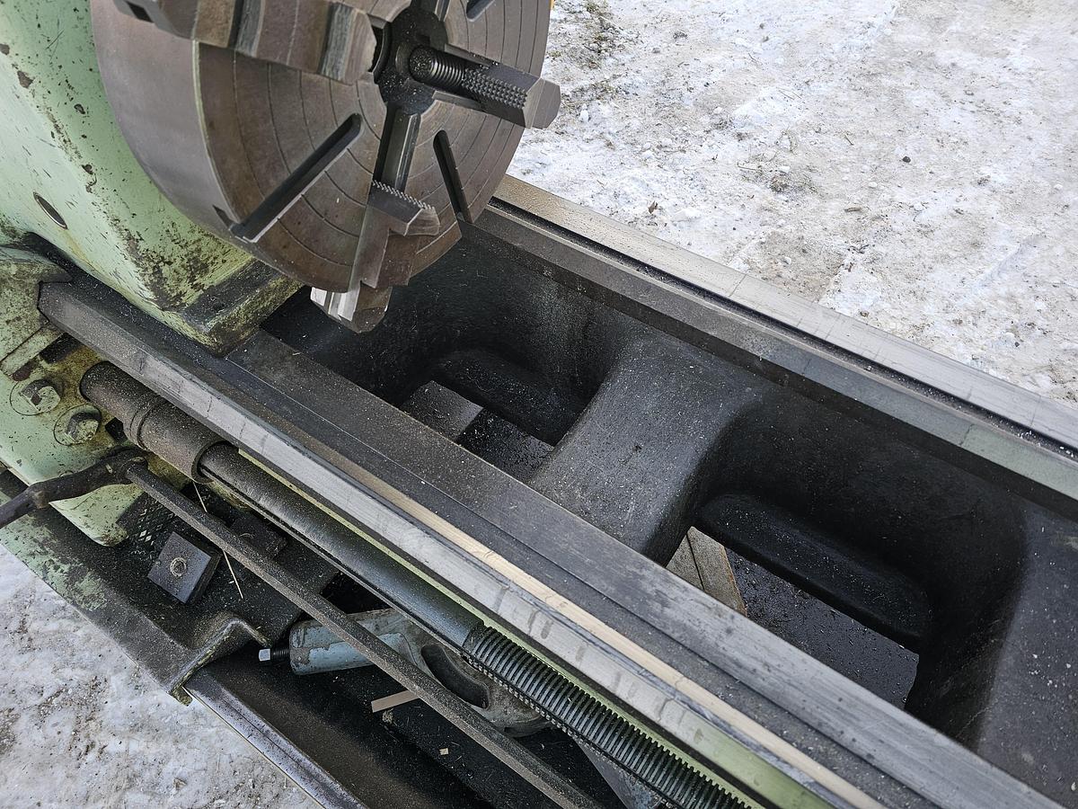 Used Cincinnati Hydrashift 22 Engine Lathe 23.5" Swing x 72" Centers