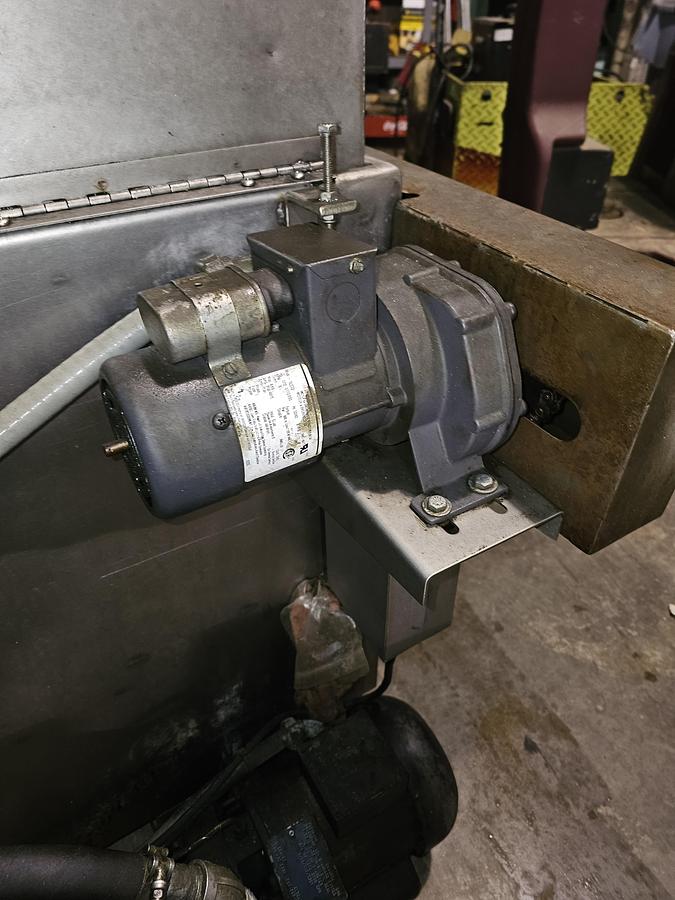 Used KleenTec KT9200 Heated Stainless Steel Top Load Washing System