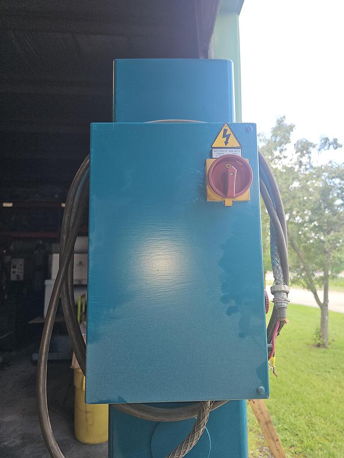 Used 20" Doall 2013-V Industrial Vertical Bandsaw 13" Throat - Variable Speed - CLEAN!!!