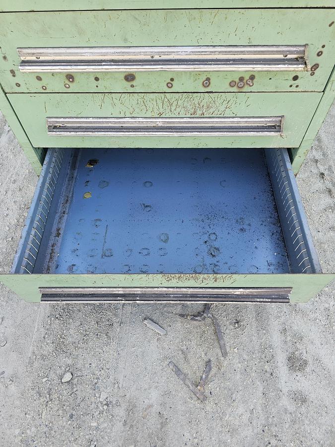 Used Stanley Vidmar 6 Drawer Modular Tooling Cabinet 30" x 27.5" x 44" Industrial Green
