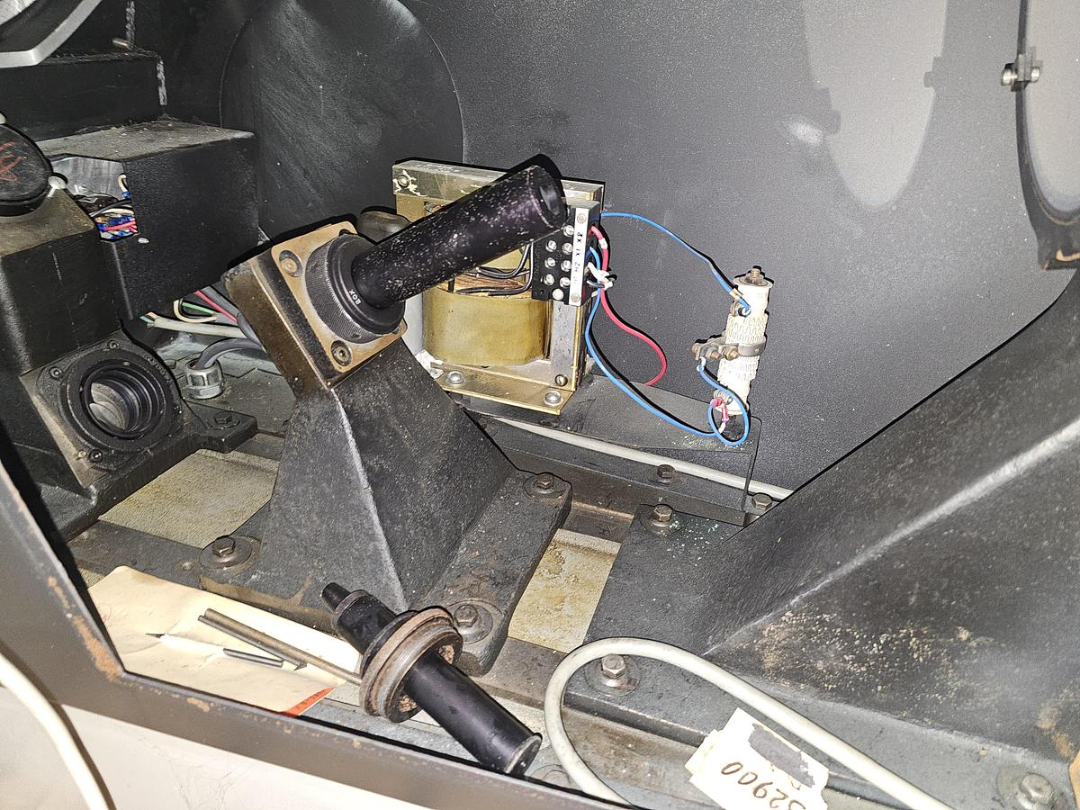 Used 14'' Jones & Lamson "BASIC 14" Optical Comparator w/Quadra-Chek II Control