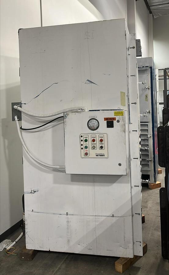 Used 28,000 CFM Torit DWST 6-4 Downflo Workstation Booth 180" x 51" 96" Tall 