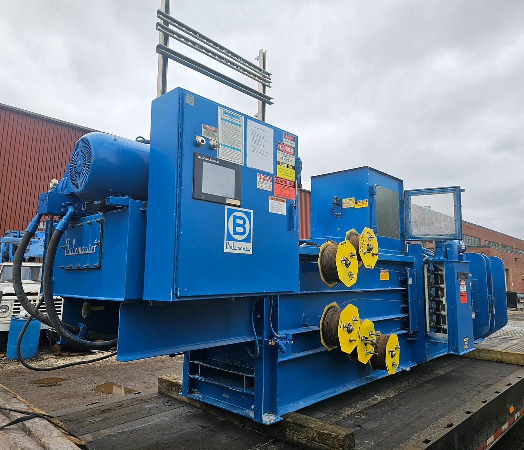 Used 2005 Balemaster 4030-G Horizontal Auto-Tie Baler, 30 HP, 27"x32" Feed, 400 Series