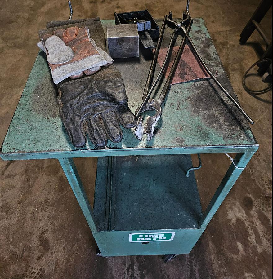 Used Lincoln Lincwelder DC250MK Standard & Aircraft Arc Welder w/Lime Bath & Accessories